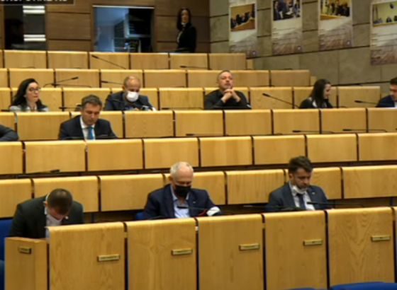 SKS: S dnevnog reda povučeni zakon o govoru mržnje i zakon o ministarstvima