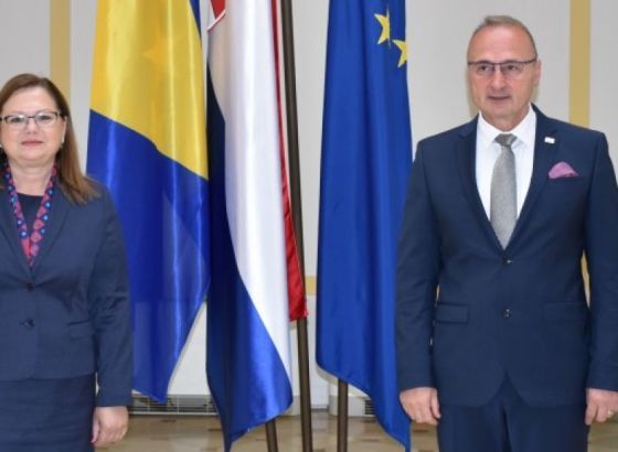 Gudeljević i Grlić Radman o borbi protiv pandemije i položaju Hrvata u BiH