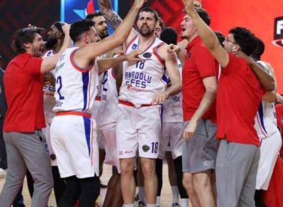 Efes prvak Turske, Fenerbahče u tri meča finala ostavljen na minus 89