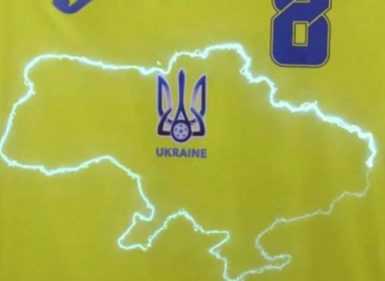 Militarističko značenje: Ukrajina uklanja slogane sa dresa