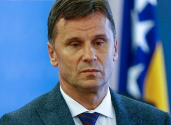 Novalić: Pozivam sve da prestanu sa spekulacijama oko nabavke vakcina koje samo uznemiravaju građane