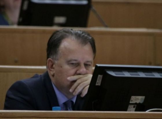 Nikšić za istragu o navodno neuspjeloj kupovini vakcina iz Srbije i kompenzaciji