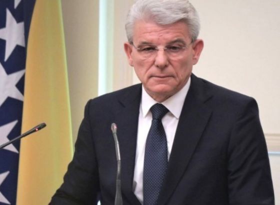 Džaferović: Civilizacijski potez Crne Gore, neizmjeran doprinos jačanju mira