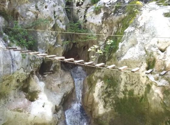 U Istri ronioci interventne policije iz vode izvukli tijelo 18-godišnjaka iz BiH