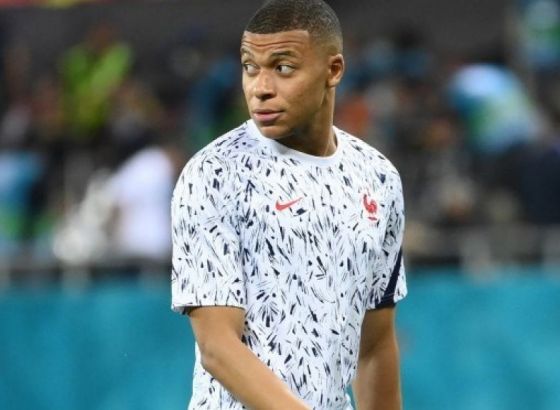 Deschamps: Niko se ne ljuti na Mbappea