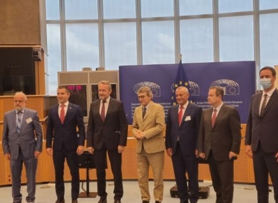 Izetbegović: Kandidatski status za BiH bi probudio optimizam