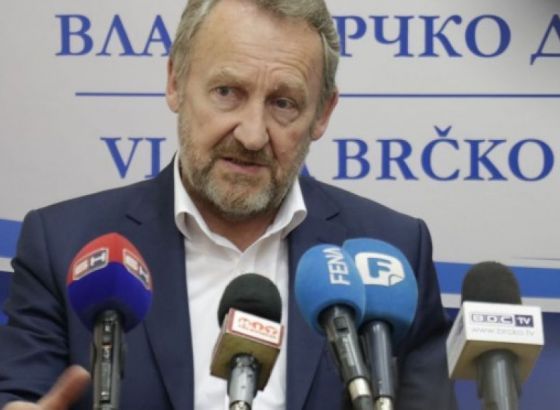 Izetbegović: Zvizdić ima pravo na viđenje stanja u stranci i životne oduke