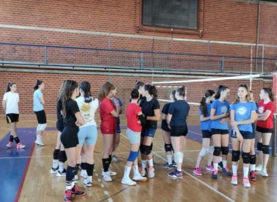 Odbojkaški kamp u Čapljini okupio odbojkašice i predavače iz BiH i cijele regije