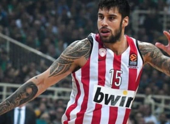 Olimpijakos produžio ugovor sa legendom