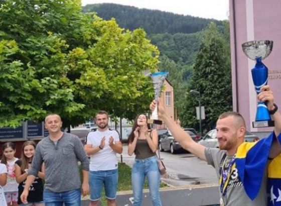 Goraždani priredili doček za državnog prvaka u maratonu Emira Hastora