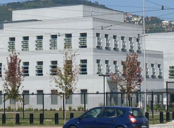 Ambasada SAD: Genocid u Srebrenici nije tema za raspravu