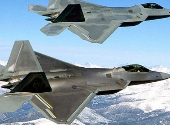 Američki borbeni avioni na vojnoj vježbi na zapadnom Pacifiku