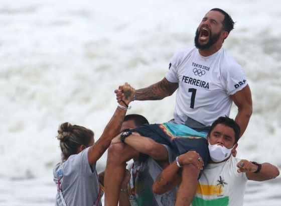 Amerikanka Mur i Brazilac Fereira prvi olimpijski šampioni u surfovanju