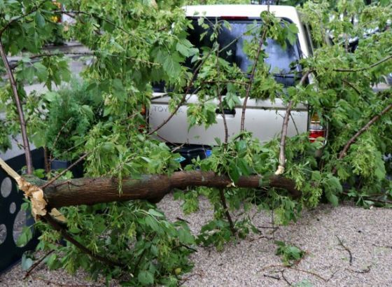 Olujno nevrijeme u Hrvatskoj uzrokovalo materijalnu štetu