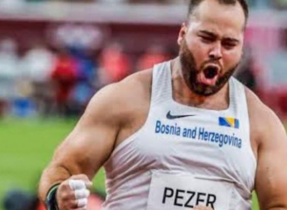 Pezer: S ponosom sam pored srca nosio grb svoje domovine