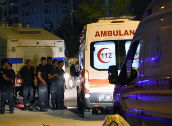 U Turskoj u sudaru autobusa i kamiona poginulo šest i povrijeđeno 37 osoba