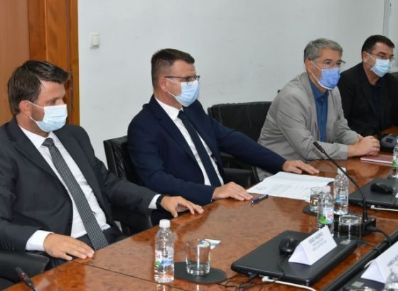 Tuzlanska inicijativa za putnu deblokadu dobiva širu podršku u Orašju i Brčkom