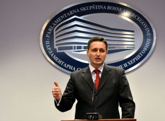 Bećirović: Vučić restaurira projekt Velike Srbije, Zapad ne smije biti "slijep na desno oko"