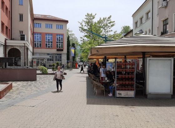 Vlada Federacije BiH pomaže gradske i općinske budžete u USK