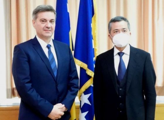 Zvizdić - Ji Ping: Nastaviti sa unapređenjem odnosa BiH i NR Kine