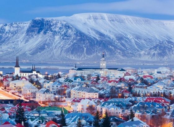 U islandski parlament prvi put izabrano više žena nego muškaraca