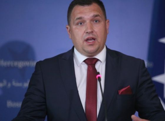 Lučić: Strah od ćirilice neopravdan i neutemeljen