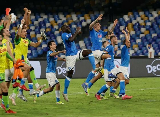 Napoli šest od šest, Napolitanci uživaju u fudbalu