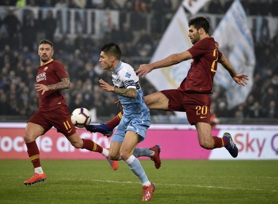 Fudbalski praznik u Vječnom gradu: Lacio nadigrao Romu, Murinjo izgubio prvi rimski derbi