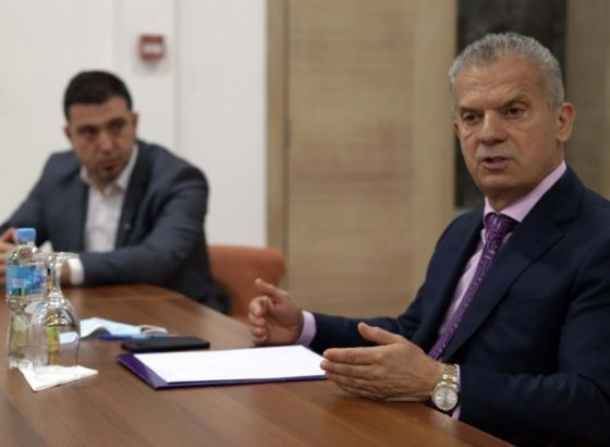 Sastanak Radončića i predstavnika Bošnjaka iz RS o pomoći povratnicima