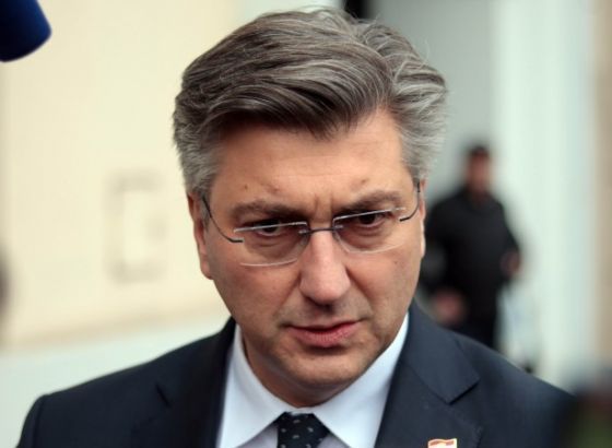 Plenković: Hrvatska iz političkih razloga neće i ne želi dignuti žicu prema BiH