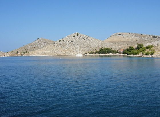 Na moru spašeno desetero ljudi, među njima sedmero Poljaka kod Kornata