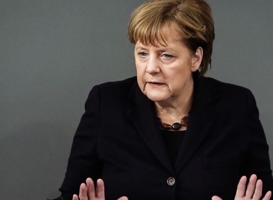 Merkel upozorila na "centrifugalne sile" u EU i pozvala na jedinstvo
