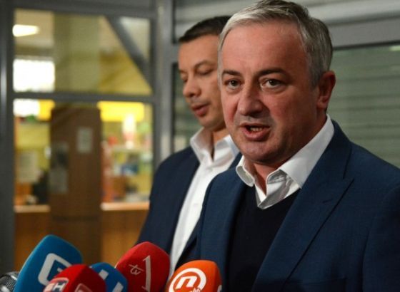 Borenović nakon sastanka sa liderima opozicije najavio nove proteste:Insistiraćemo da se procesuiraju svi odgovorni u aferama