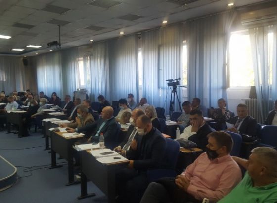 Skupština TK: Nema povećanja plata u osnovnom i srednjem obrazovanju