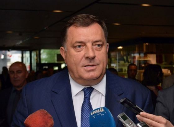 Dodik spreman da žrtvuje sebe za RS; Vučić kaže neće bit blokade na Drini