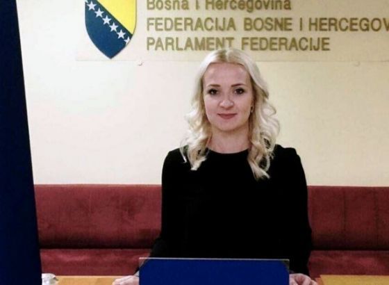 Begić: Zastupnicima koji ne prisustvuju sjednici smanjiti paušal za 99 posto