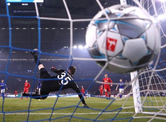 U Bundesligi i Cvajti više od 90 odsto fudbalera i trenera vakcinisano protiv koronavirusa
