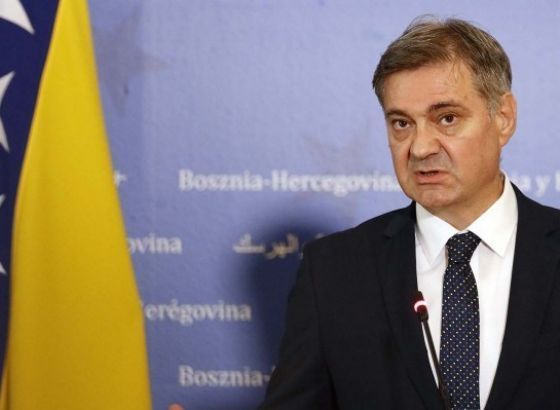 Zvizdić: Na djelu je 'rušenje pravnog poretka', a ne 'prenos nadležnosti'