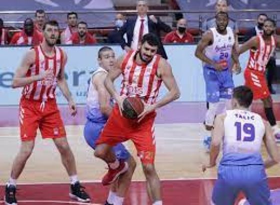 Zvezda ponizila PAO, Barsa pala u Milanu, pobjede Fenera i Asvela