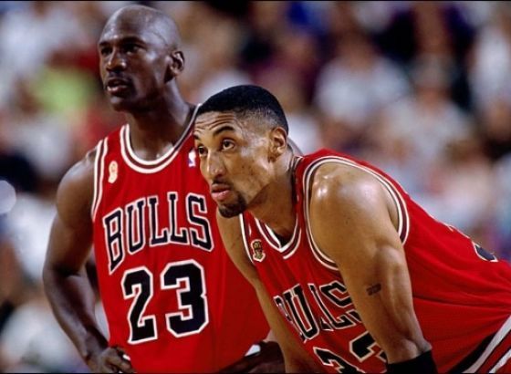 Legendarni NBA košarkaš Skoti Pipen nastavlja svoj rat sa nekadašnjim saigračem Majklom Džordanom,
