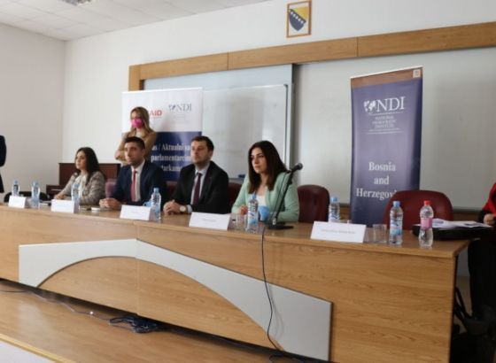 Mladi parlamentarci na 'Aktualnom satu': političari moraju poslušati mlade