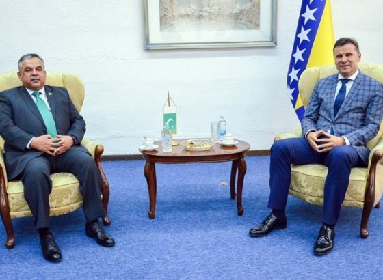 Premijer Novalić primio novoimenovanog ambasadora Pakistana Raoa