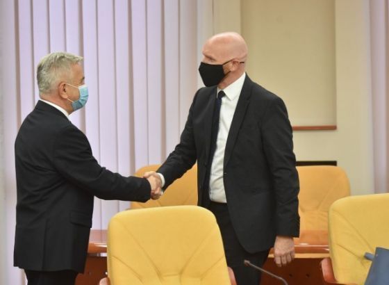 Čubrilović razgovarao sa ambasadorom Fieldom