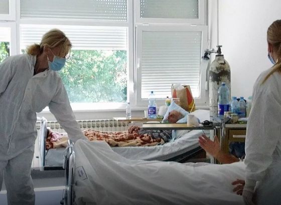 U Crnoj Gori devet preminulih, 324 novozaraženih covidom-19