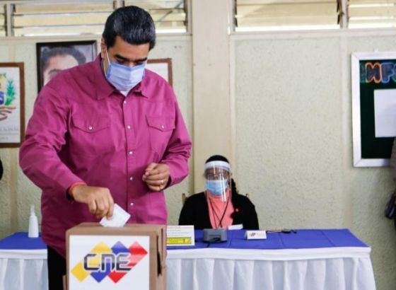 Vladajuća stranka Madura osvojila većinu na regionalnim izborima u Venecueli