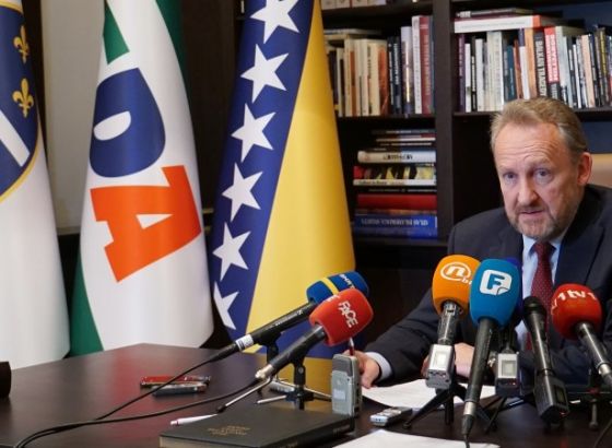 Izetbegović: Neće biti dvije izborne jedinice, HDZ neće dobiti ništa ako se ne odrekne mehanizama za blokade