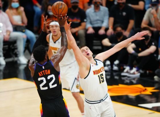 Finiks nezadrživ - 17. pobjeda u nizu, pa i Golden stejt, Lebron pod virusom