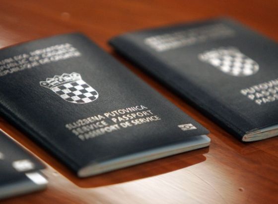 Hrvatsku putovnicu najviše traže državljani Srbije i BiH