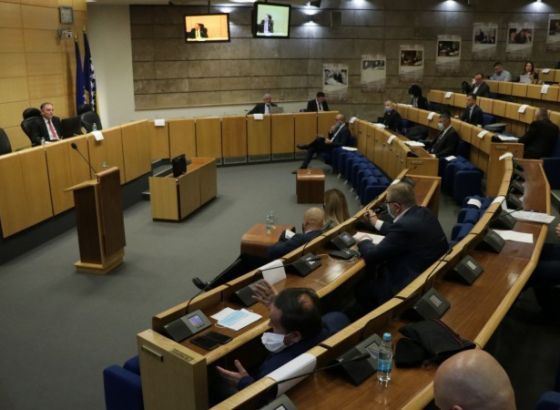 Novi zakon - Općinama naknade na osnovu potopljenog zemljišta