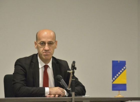 Salkić: Sada je pravi trenutak za odlučnu reakciju protiv ugrožavanja mira
